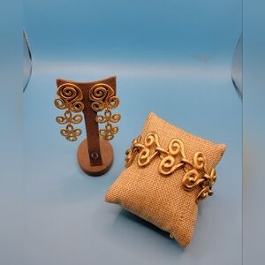 Vintage Erwin Pearl Gold Tone Swirl Dangle Statement Jewelry Set